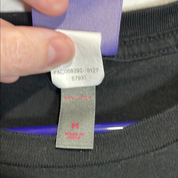 Disney Aladdin New York City Broadway Musical tshirt - Picture 3 of 6